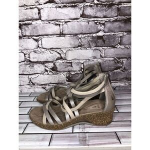 Ahnu Trolley Huarache Gray Leather Back Zip Wedge Sandals Women Sz 8.5M US/39EU